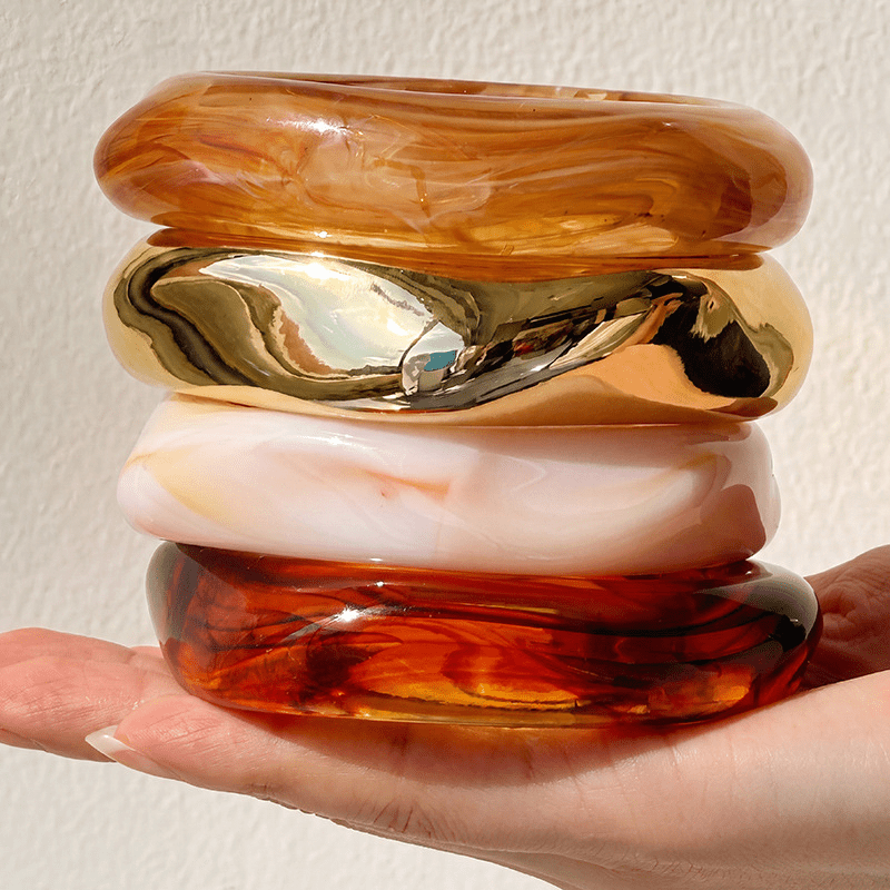 4pcs Set of Simple Gradient Translucent Resin Bangles
